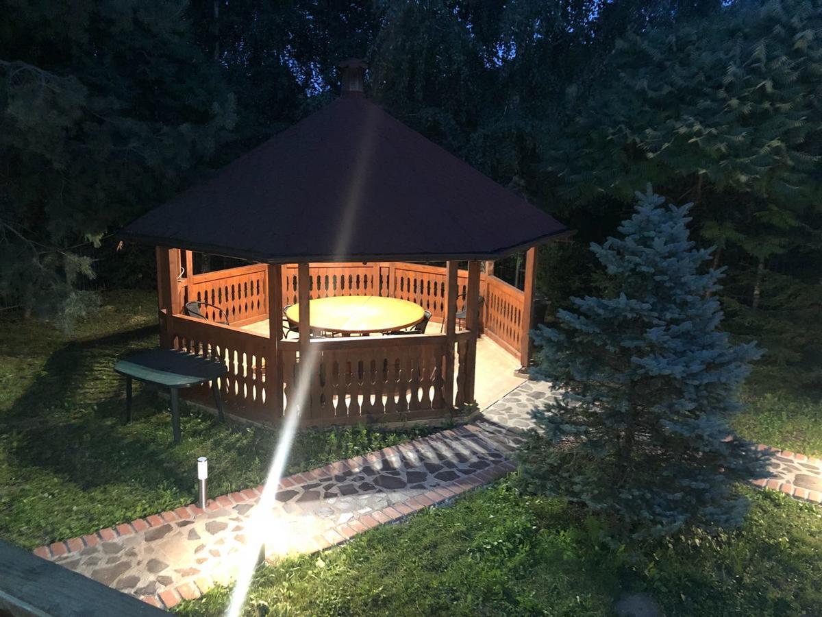 Privilegio 148 Sambata Sîmbăta de Sus Екстериор снимка